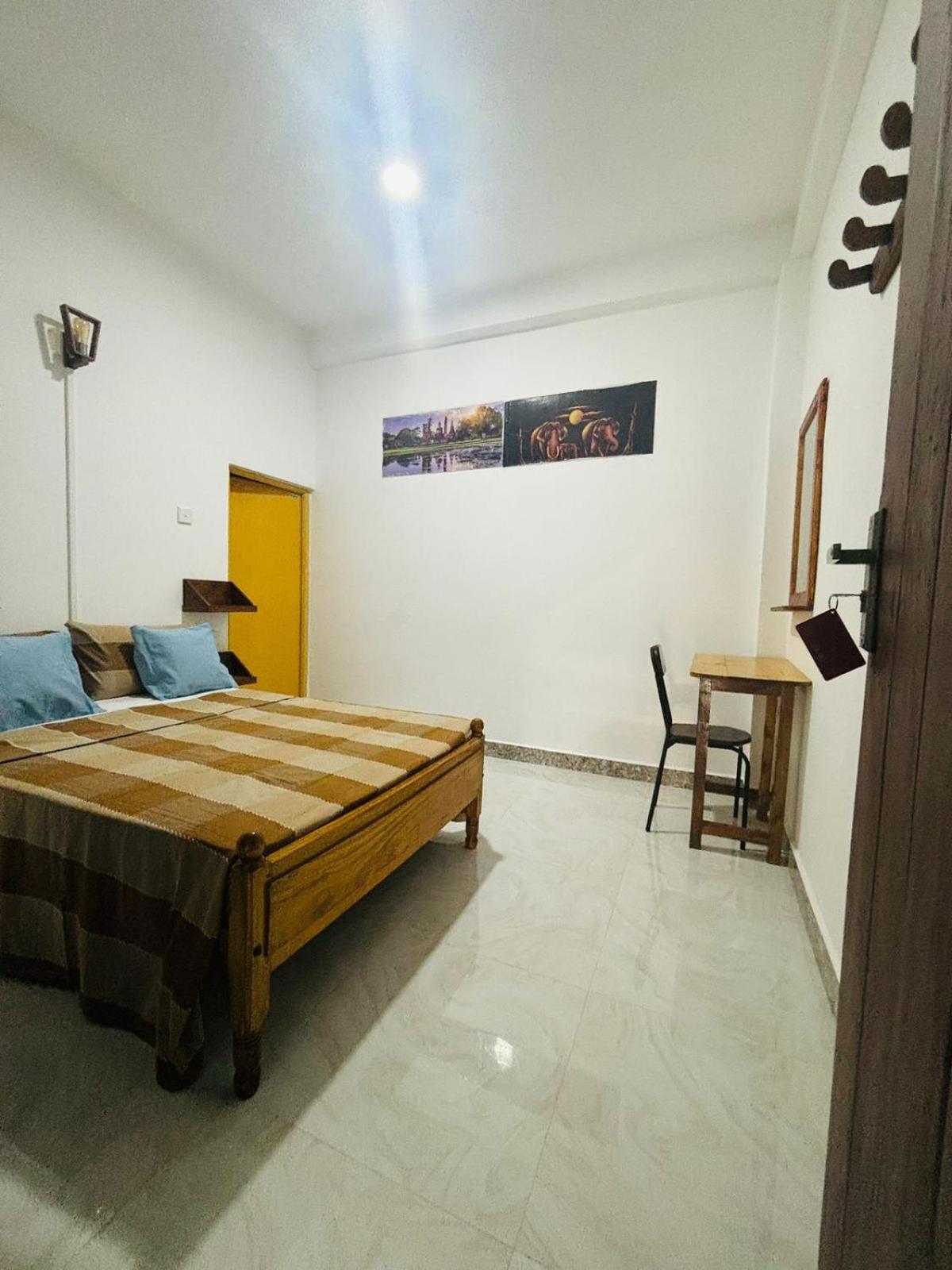 Jaya Villa - Near Airport Negombo Eksteriør bilde