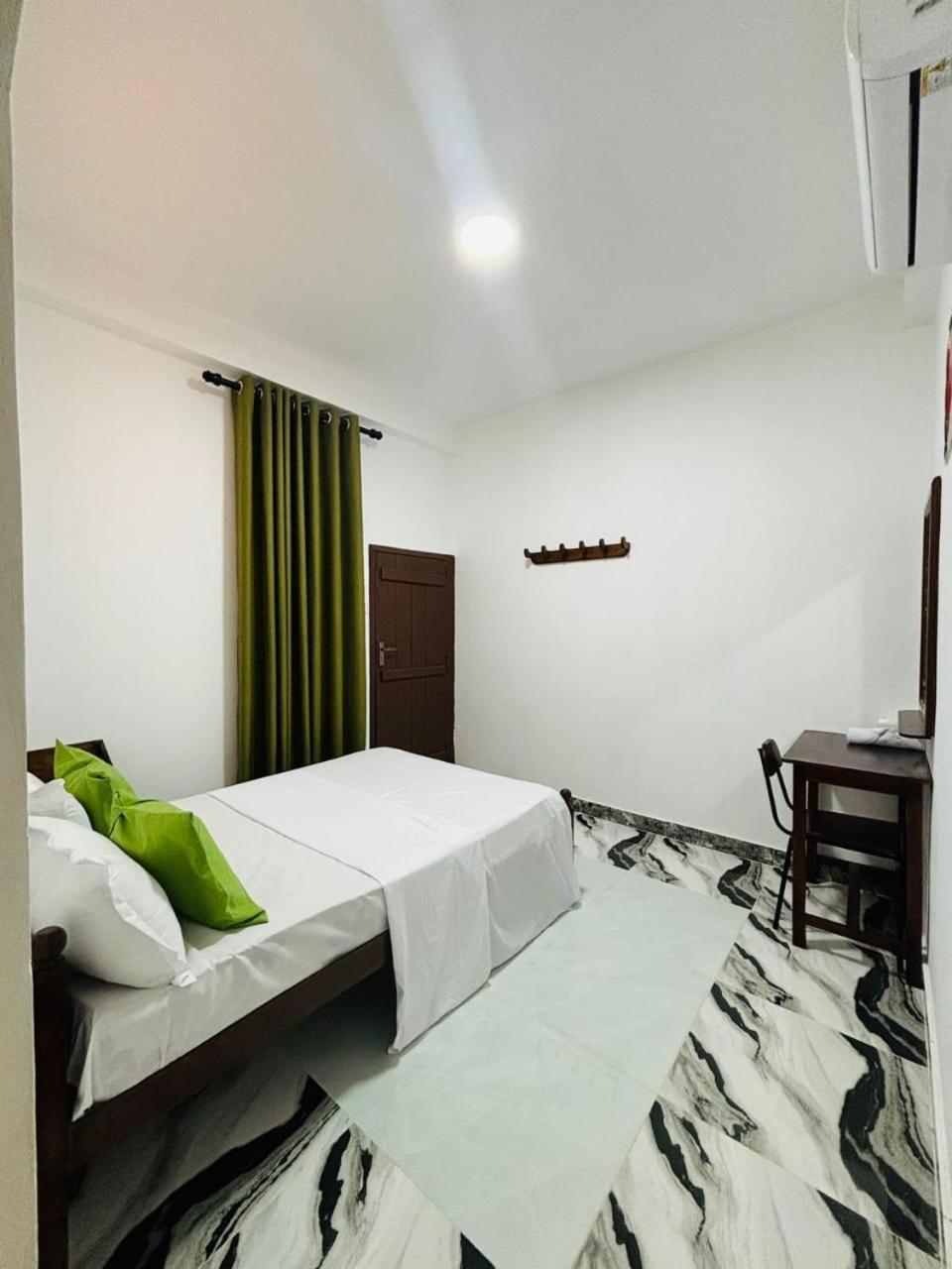 Jaya Villa - Near Airport Negombo Eksteriør bilde