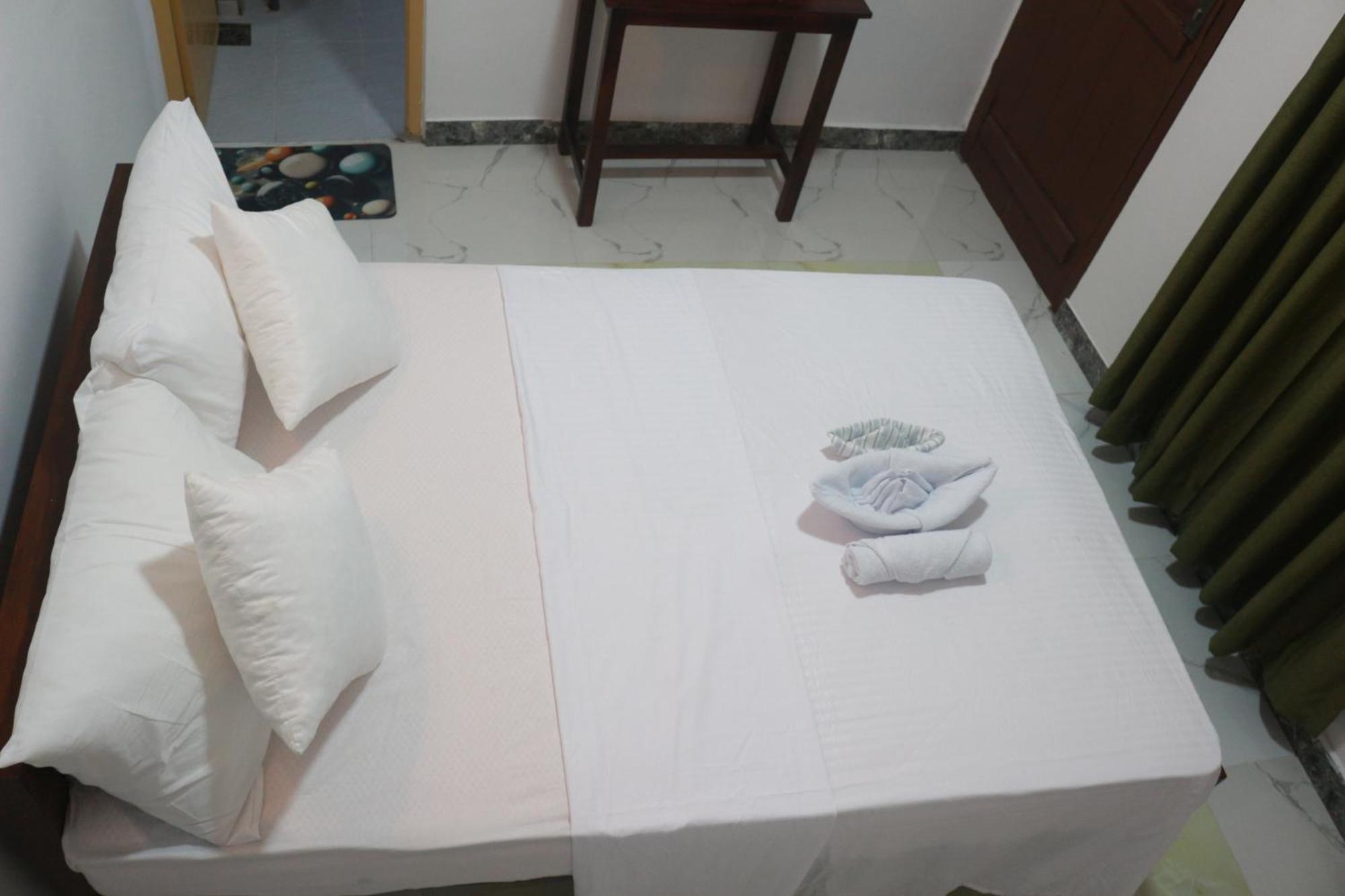 Jaya Villa - Near Airport Negombo Eksteriør bilde